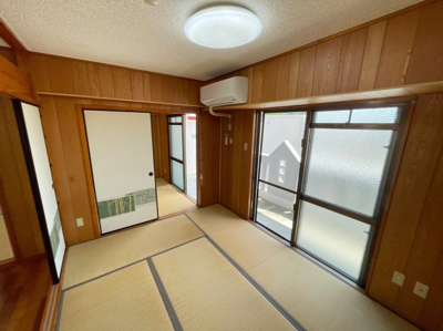 【和室】 | コーポ高月 | ※退去前の為、302号室の写真になっております　現状優先です