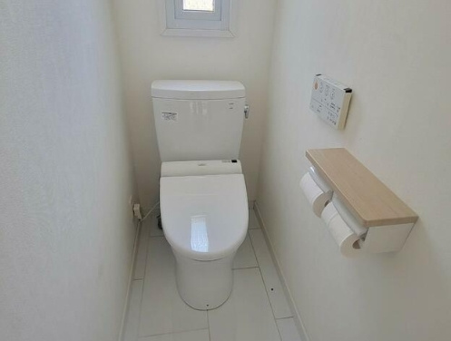 中古戸建　和歌山市園部のトイレ|コンパクトで使いやすいトイレです