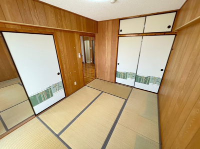 【和室】 | コーポ高月 | ※退去前の為、302号室の写真になっております　現状優先です