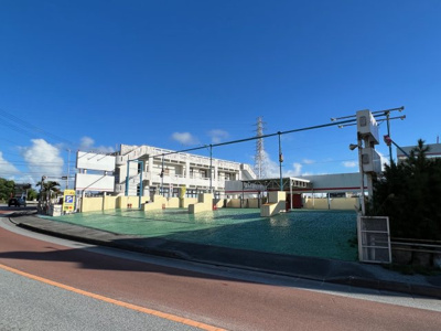 【外観】 | 知花自動車工場