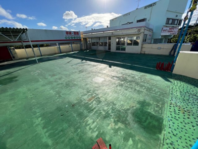 【外観】 | 知花自動車工場