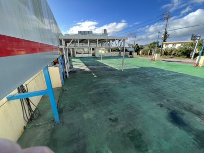  | 知花自動車工場