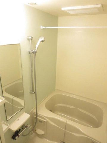 グランクリュ佐古　ＷＥＳＴの浴室|コンパクトで使いやすいお風呂です