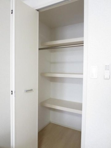 グランクリュ佐古　ＷＥＳＴの収納|大きなものも収納できそうです