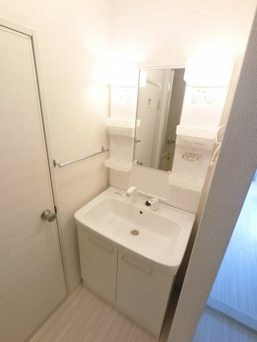 【独立洗面台】