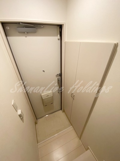 リブリ・花水木エスポワ一ルの玄関|お履き物が多い方にもおすすめ♪