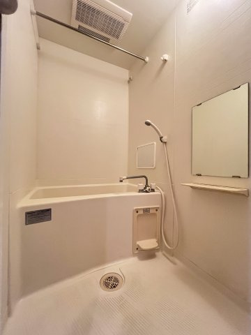 カデンツァ我孫子の浴室