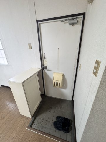 メゾンMMの玄関