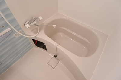 【浴室】 | セレニテ本町リアン