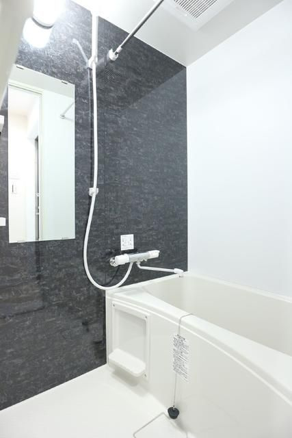 アリロッセ赤羽の浴室