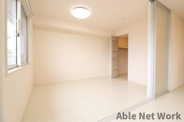 コンフォートⅡの洋室|6帖洋室(LDK横)