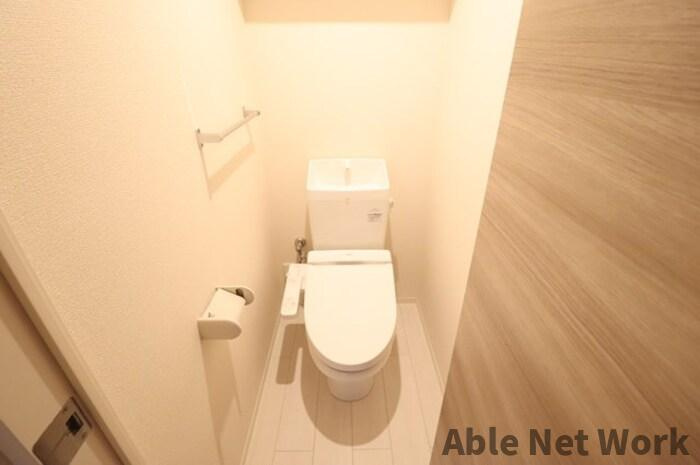 コンフォートⅡのトイレ|温水洗浄暖房便座