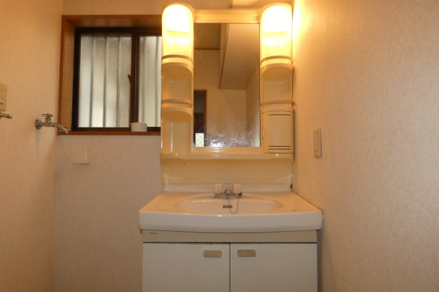 【独立洗面台】