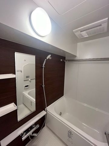 クロスレジデンス神田神保町の浴室