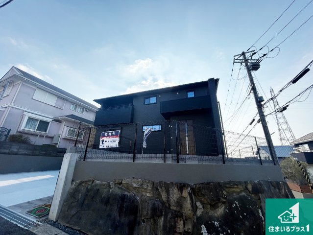 神戸市北区広陵町　新築一戸建ての外観|安心の10年保証！外観を美しく保ち、雨水で汚れを落とします！気になることがありましたら、お気軽にお問い合わせください！