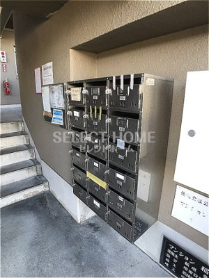 【エントランス】 | マンション稲葉 | 毎日通るエントランスはこのようになっています