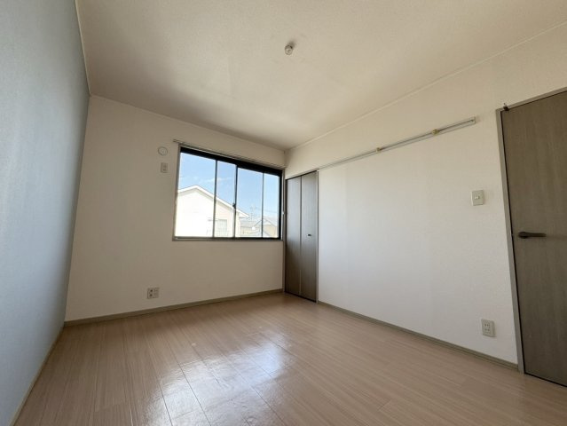 ドミールエム　弐番館の寝室|洋室☆彡