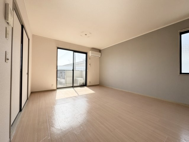 ドミールエム　弐番館の居間・リビング|リビング☆彡