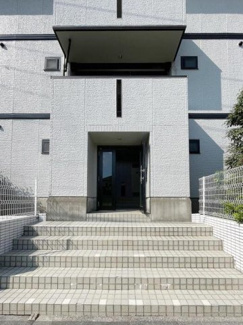 【玄関】 | ヴァンベール冨士