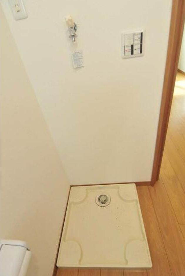 カーサビアンカ高松(カーサビアンカタカマツ）の設備|室内洗濯機置場