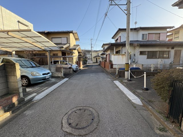 【前面道路含む現地写真】 | 熊谷市肥塚　中古戸建
