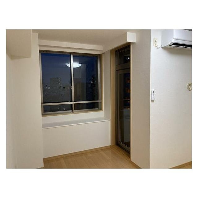 レガスタ東向島の洋室