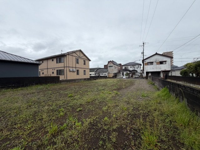 都城市立野町の売地の外観
