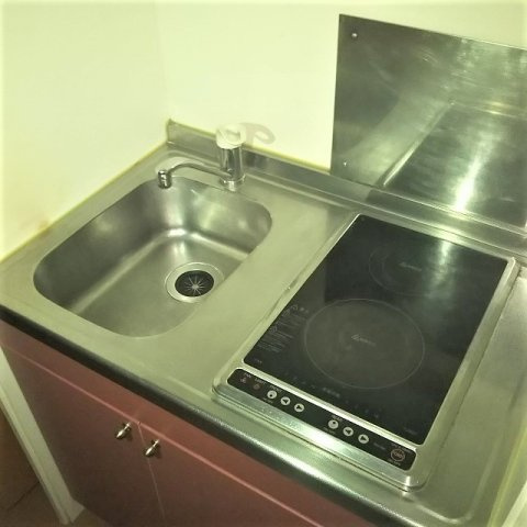 レオパレスグローリーＭＨＫＹのキッチン|備品や設備仕様は号室等により異なります現地をご確認下さい