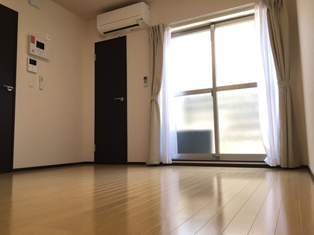 クレイノセゾン　コーボーの居間・リビング|現状優先