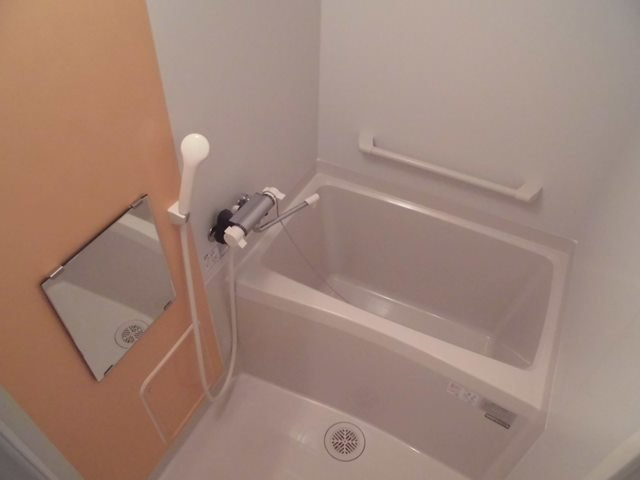 クレイノセゾン　コーボーの浴室|浴室乾燥機付き