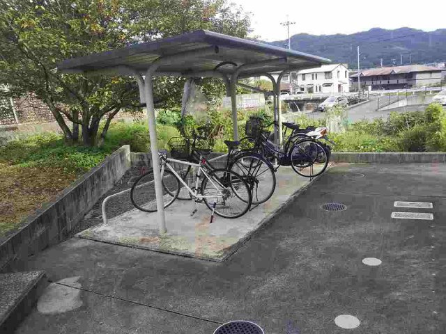 レオネクストせゝらぎのその他|駐輪場