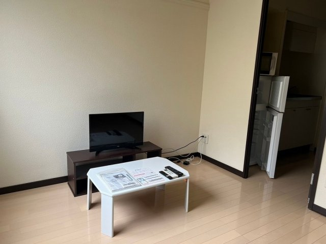 レオネクストグレイス戸坂の居間・リビング|ゆったりとした居間です