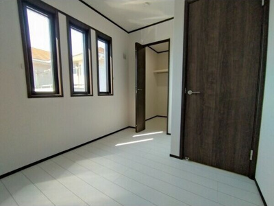 【洋室】 | Vertice Uno