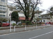 ビックヴァン二俣川ホームズのその他|横浜市立万騎が原中学校です。徒歩8分で通学もラクですね。