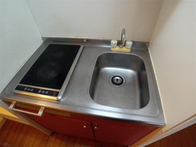 レオパレスＪＹＯＹＡＭＡのキッチン|お料理しやすいキッチンです