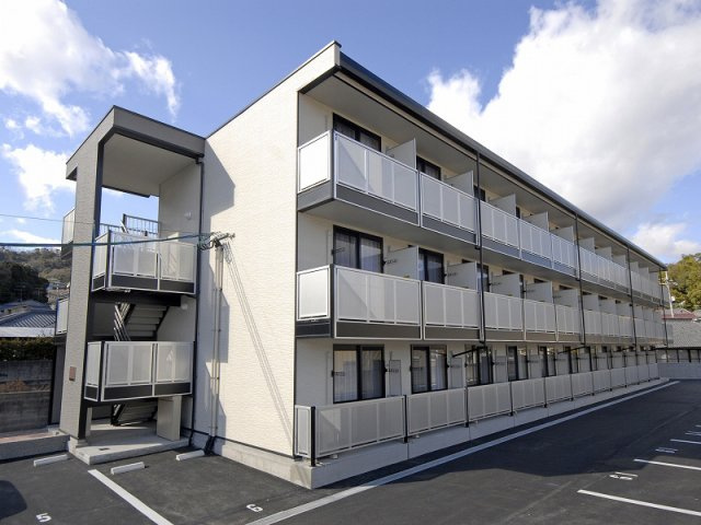 レオパレス有朋の外観|外観もきれいです