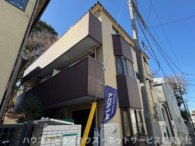 ジュネパレスコスギの外観
