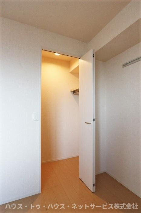 フラッツ酒井根　Ⅰ号棟の収納