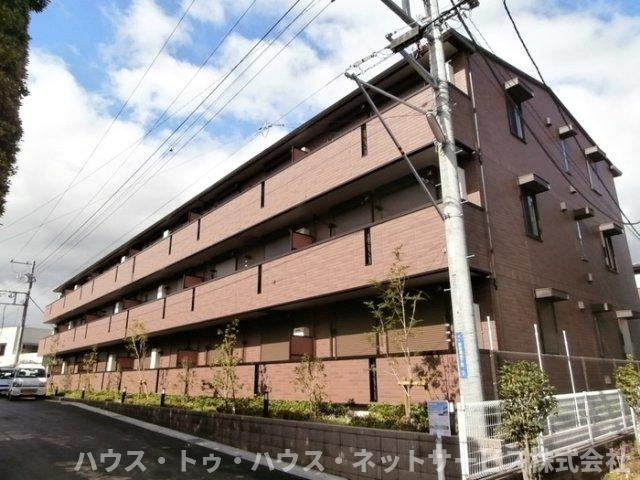 フラッツ酒井根　Ⅰ号棟