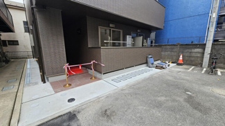 【エントランス】