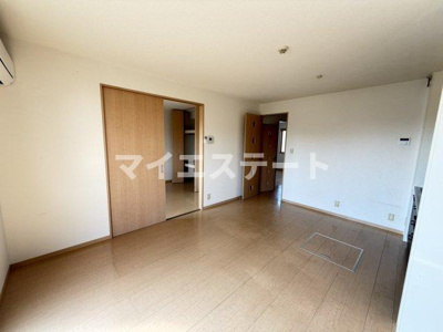 【洋室】 | グランルーチェ