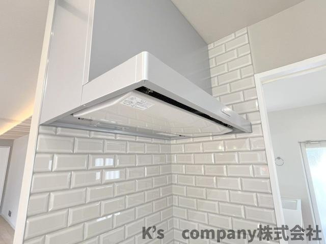 藤沢市用田　中古戸建のキッチン|レンジフード♪