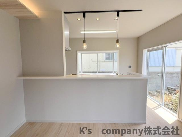 藤沢市用田　中古戸建のキッチン|カウンターキッチン◇◇