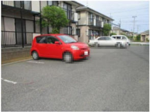 【駐車場】