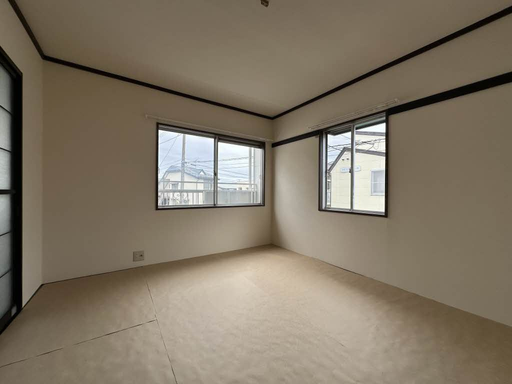 タウニィ陣の和室