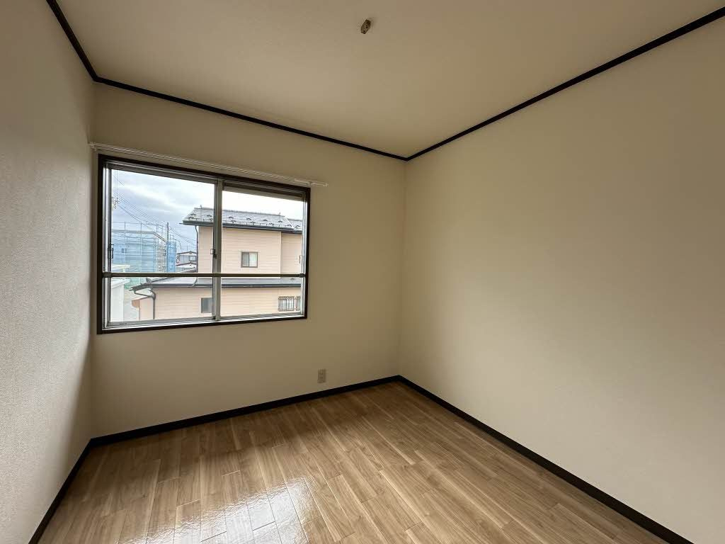 タウニィ陣の洋室