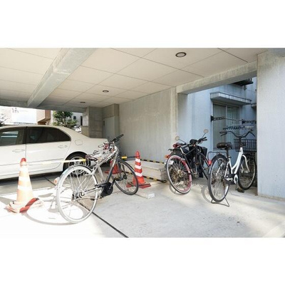 【その他共用部分】 | ドミール上池台 | 駐輪スペース 