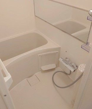 ＭＱｕａｒｔｏ若葉Ⅱの浴室|※同施工別建物　参照