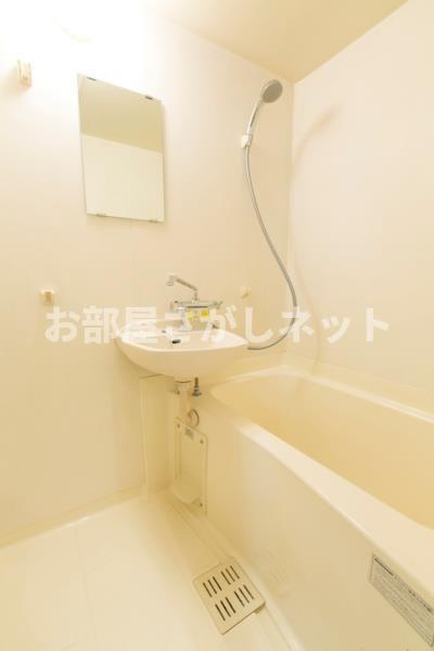 【申込済・募集終了】メゾンベール南麻布の浴室