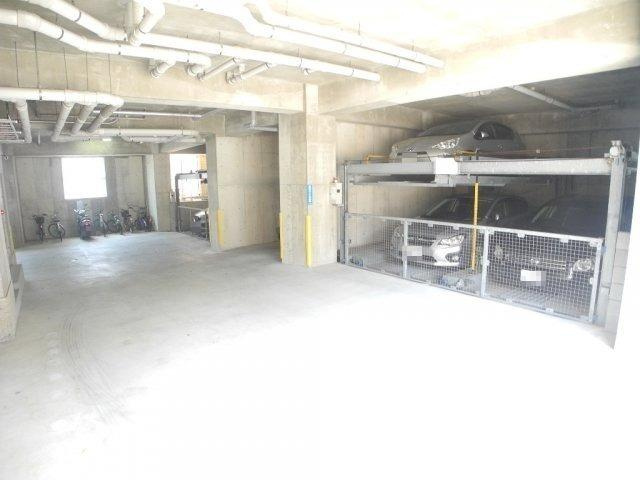 クレールＦ・Ｋの駐車場